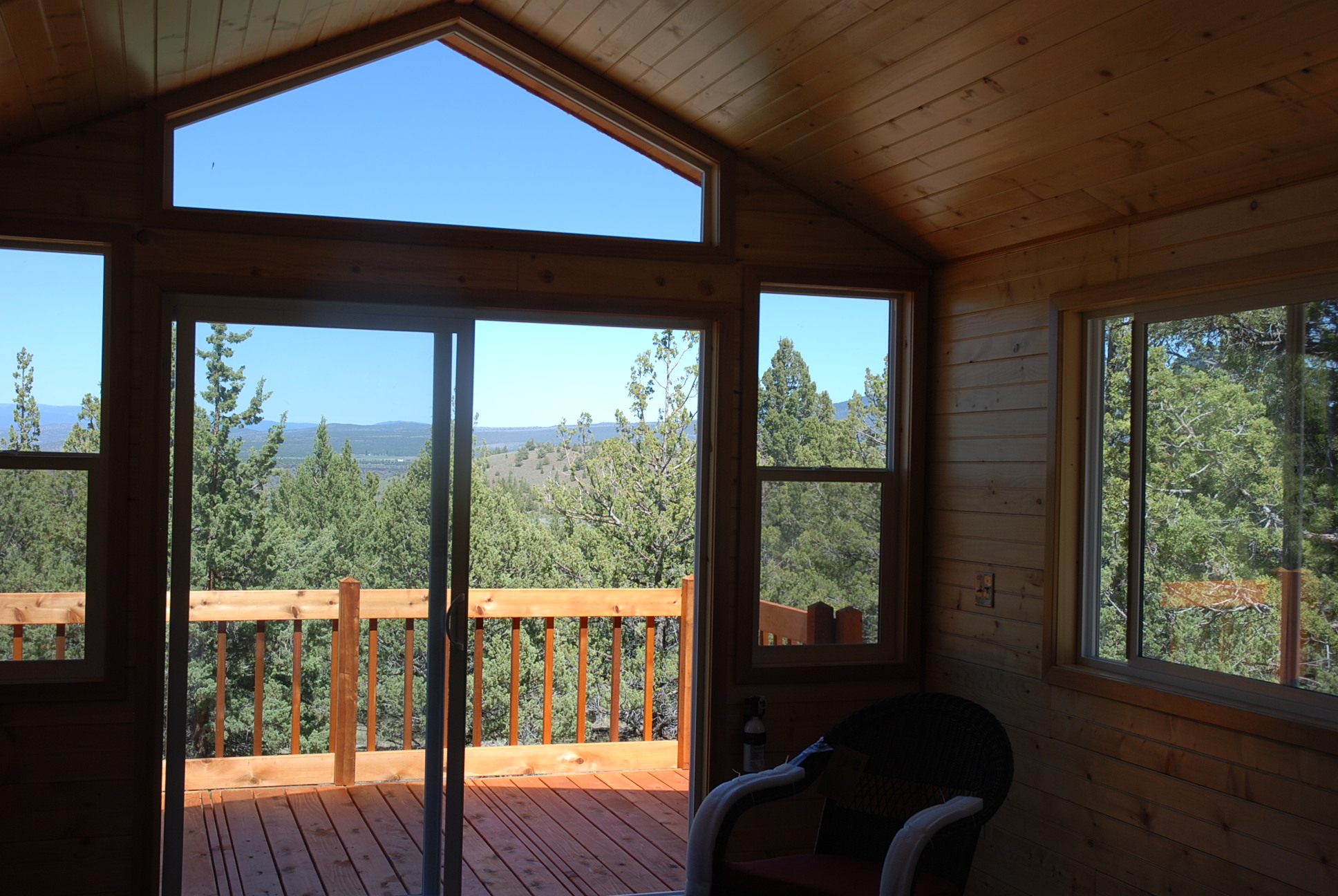 cabin for sale at Oregon ranch property interior